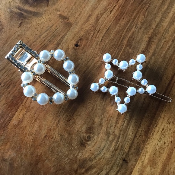 JUST IN ♡ 1 pc Pearl Hair Clip ♡ - Picture 7 of 7